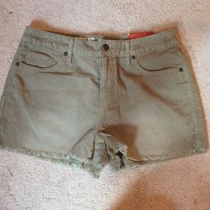 Corduroy high rise shorts